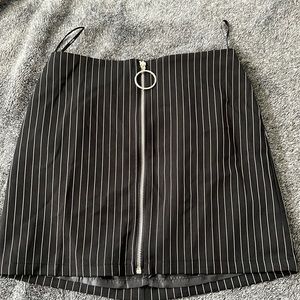 Forever 21 black skirt